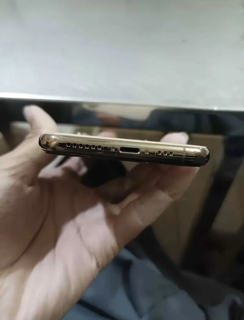 iphonr xs 256GB scom sim working with telnor call sms work