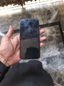 iPhone 13 jv