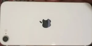 Apple iPhone SE 3