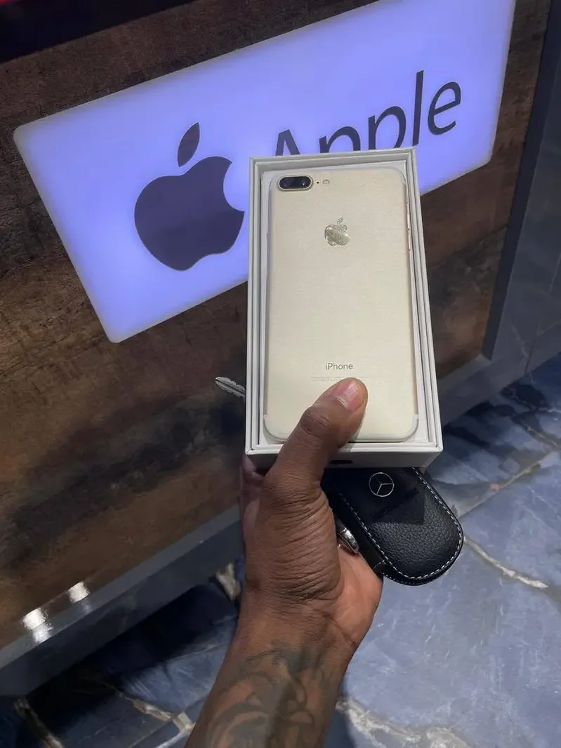 Apple iPhone 7 Plus