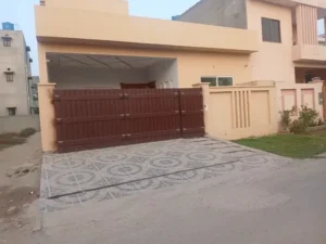10 Marla Single story for Sale in LDA Avenue one