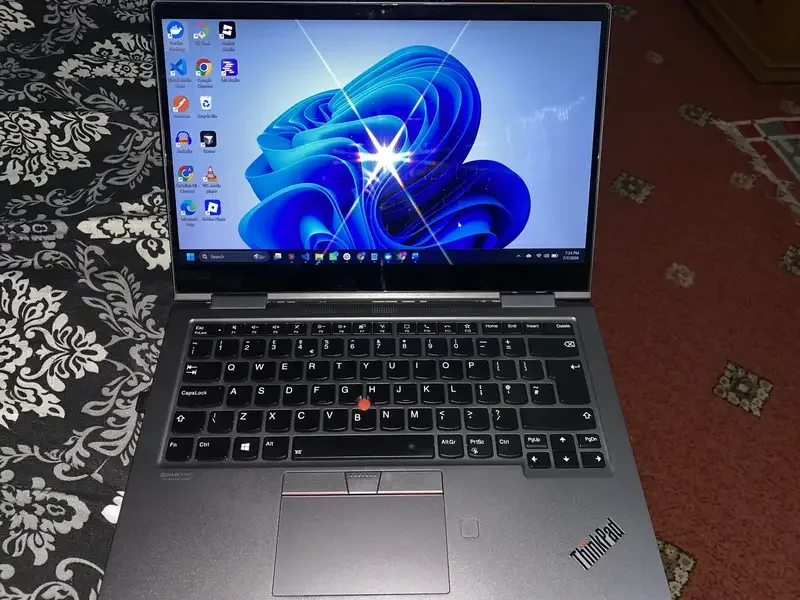 Lenovo Thinkpad X1 YOGA | Core i5 10th gen | 16GB RAM | 512 SSD