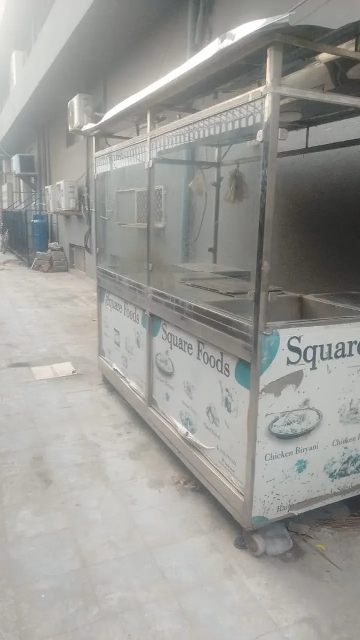 Big Food Trolly, Food Cart for Rent at Nayab Square Plaza Sadaat town