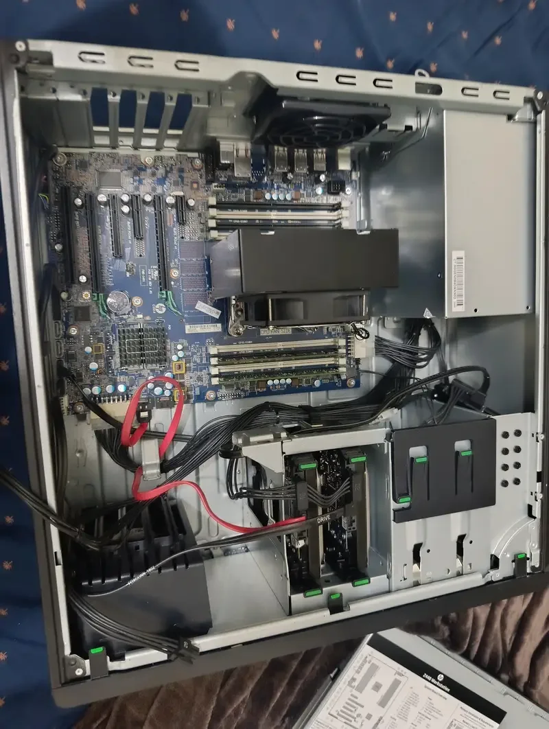 hp Z440 Workstation PC/Xeon E5-1620 v3/8GB DDR4/128GB SSD/500GB HDD