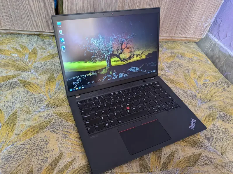 Lenovo ThinkPad P14s Gen 3 | i7 12th Gen | 16GB RAM | 512GB NVMe
