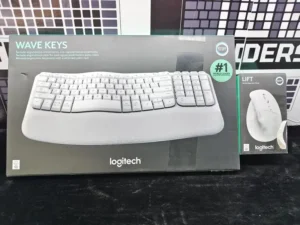 logitech wave keys keyboard+ logitech lift mouse combo Bluetooth